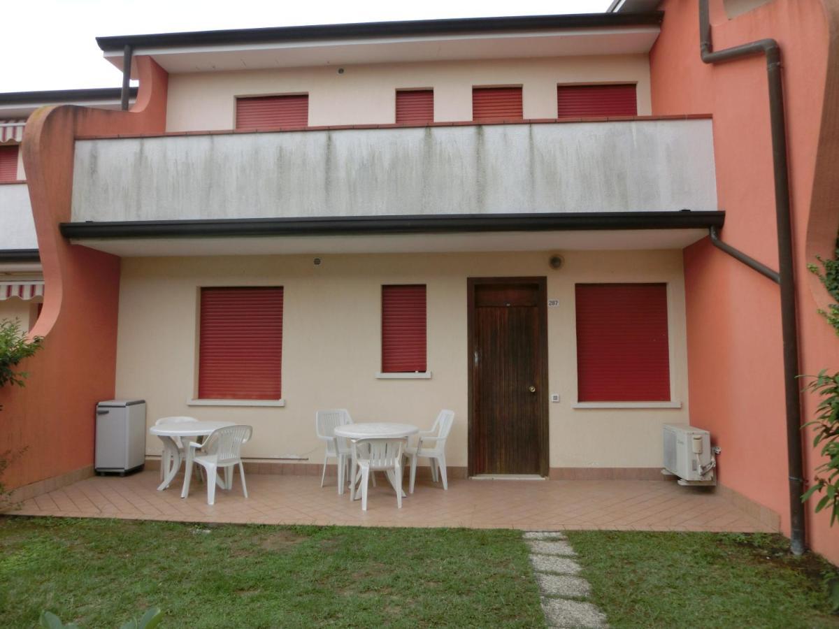 Villaggio Azzurro Bibione Exterior photo